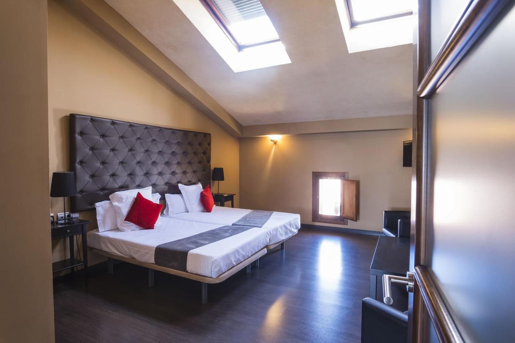 Hotel Alda Castillo De Olite Eksteriør bilde